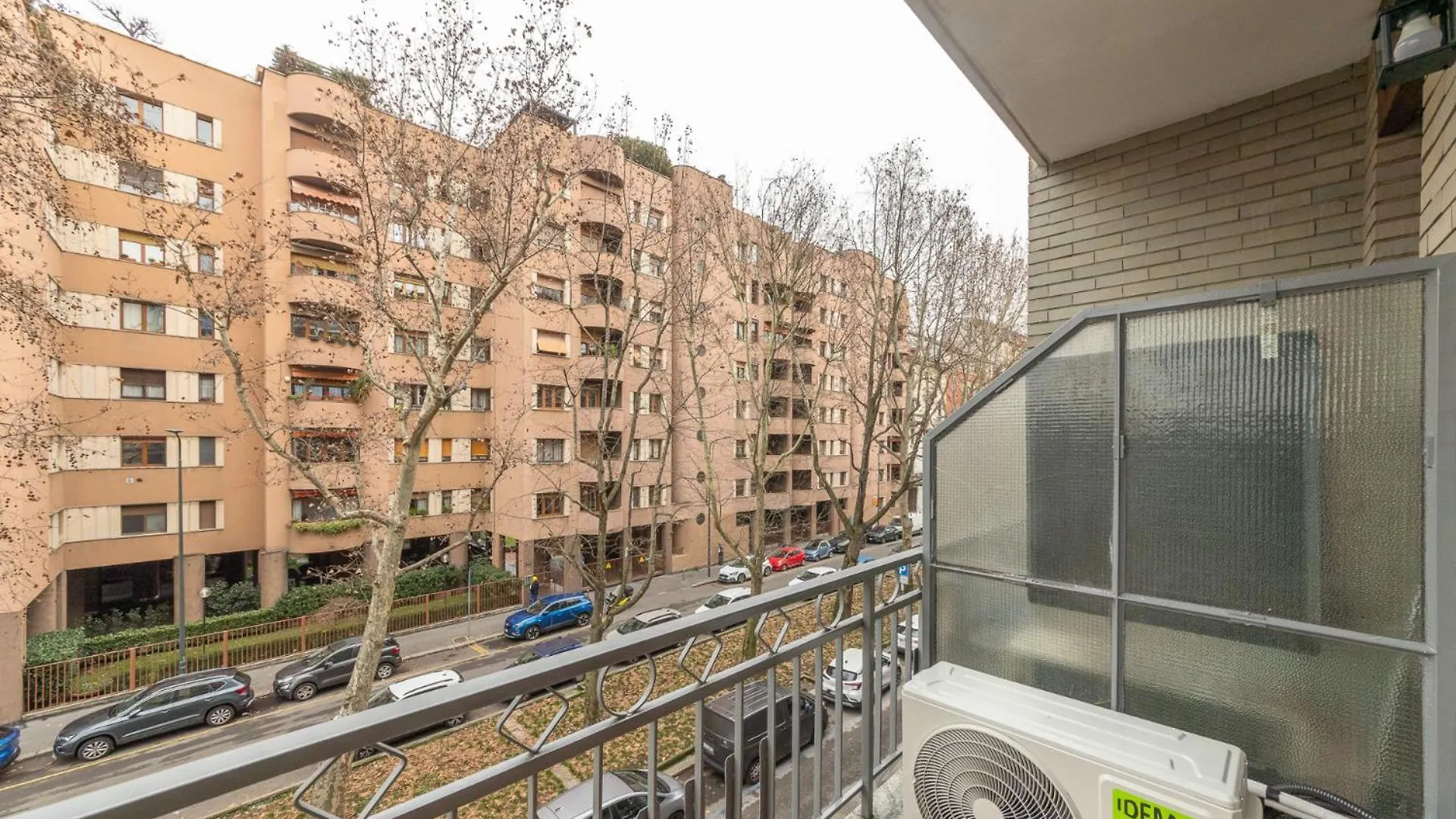Modern And Comfortable Apartment In Cenisio Area Milan 0*,  Italy